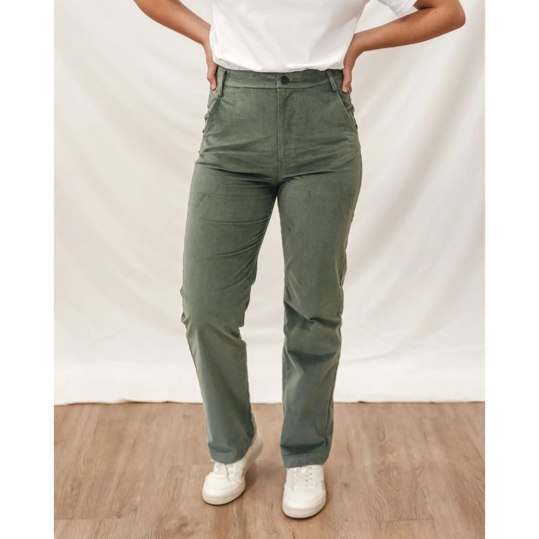 Pantalon discount pana verde